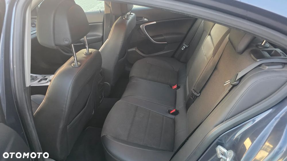 Opel Insignia 2.0 CDTI Cosmo - 17