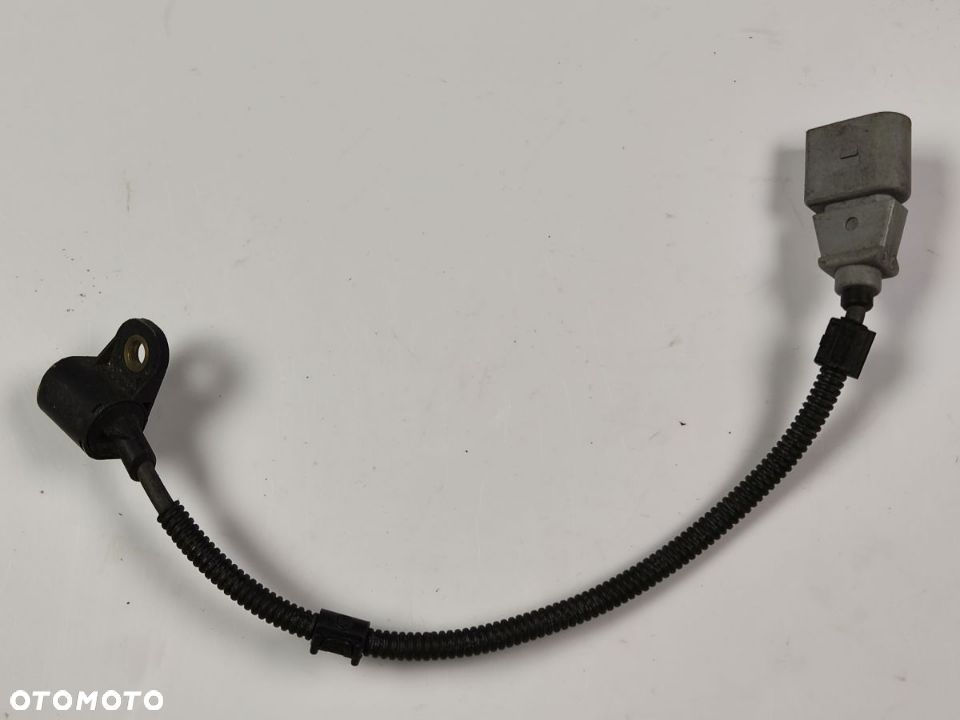 VW AUDI Czujnik Położenia Wału  9805940 - 1