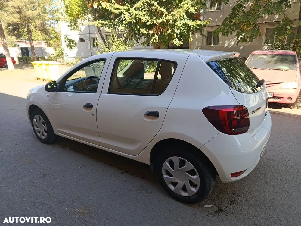 Dacia Sandero - 3