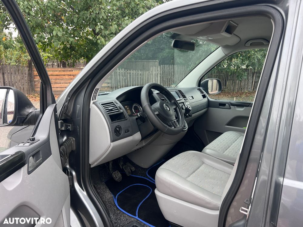 Volkswagen Transporter - 7