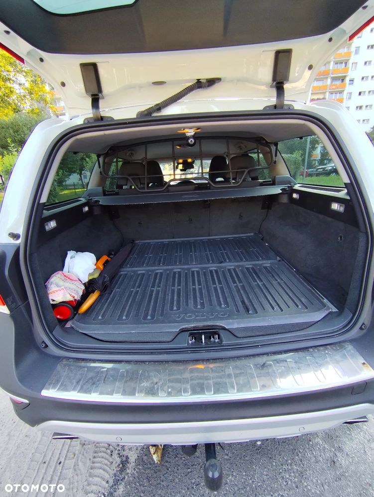 Volvo XC 70 D4 AWD Momentum - 8