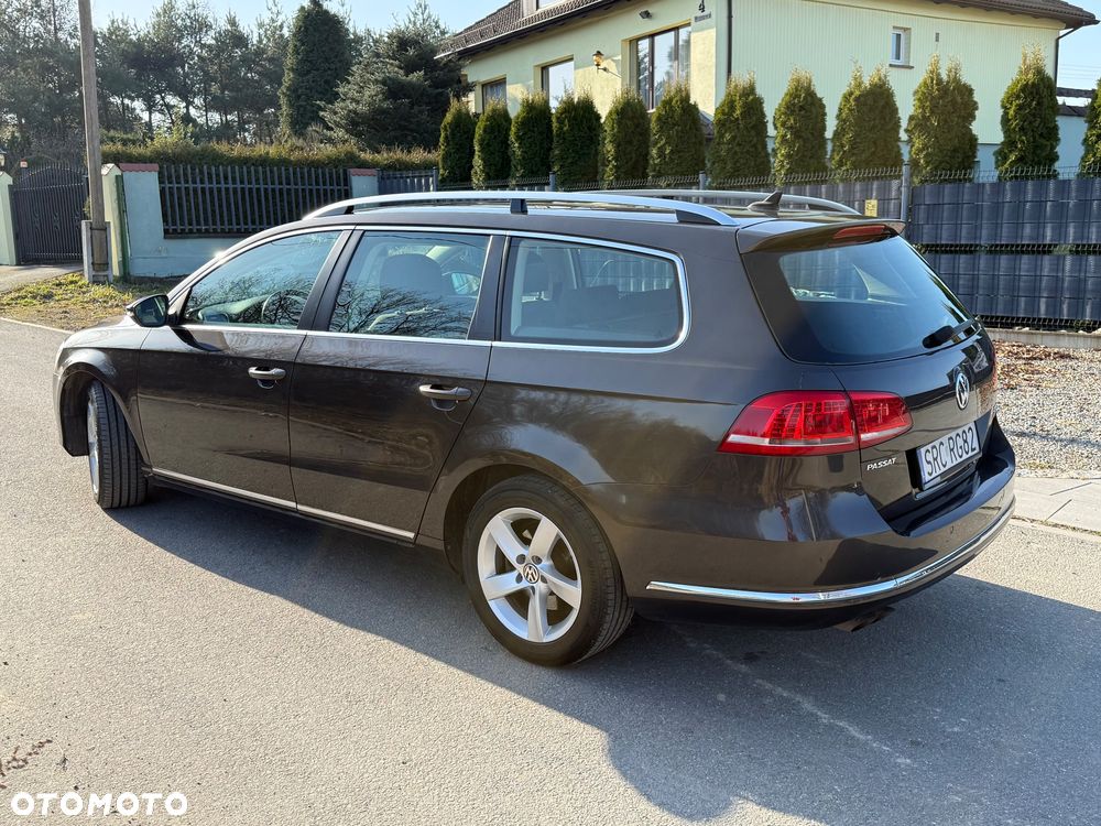 Volkswagen Passat 2.0 TDI DSG BlueMotion Technology Highline - 3