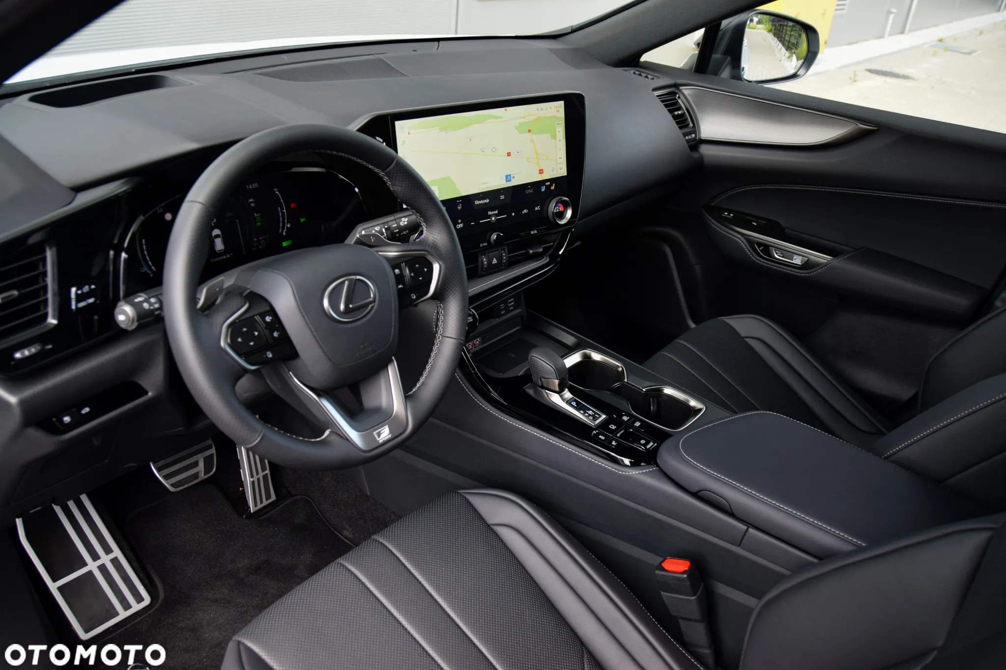 Lexus NX 450h+ F Sport AWD - 3
