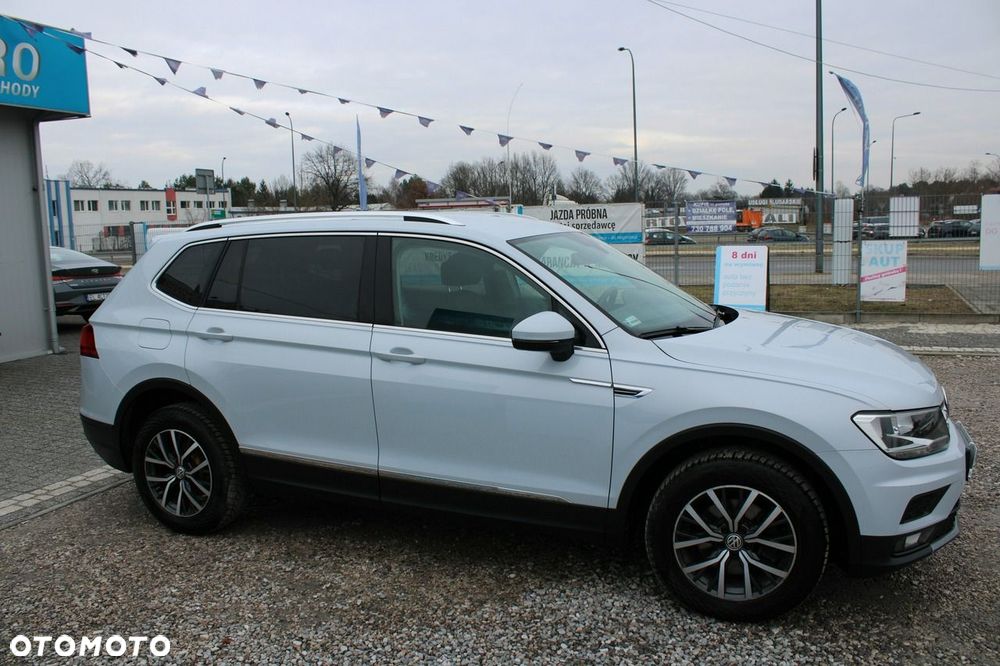 Volkswagen Tiguan Allspace 2.0 TDI SCR Comfortline - 6