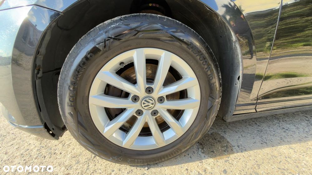 Volkswagen Passat 1.4 TSI BMT ACT Trendline - 12