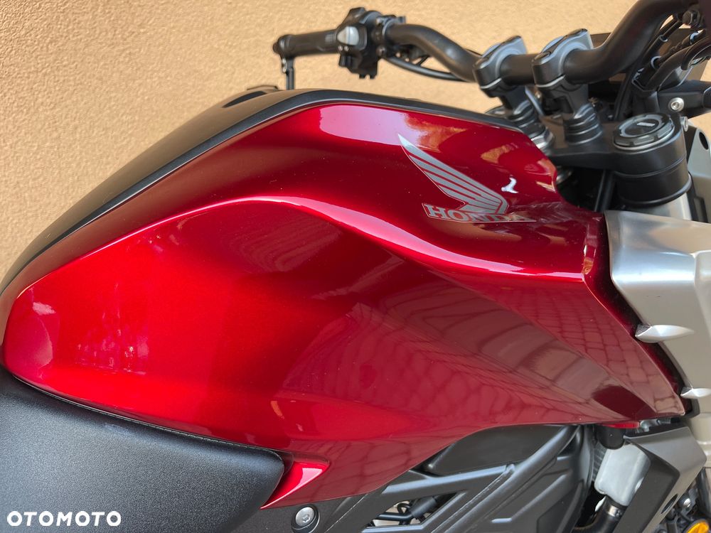 Honda CB - 17