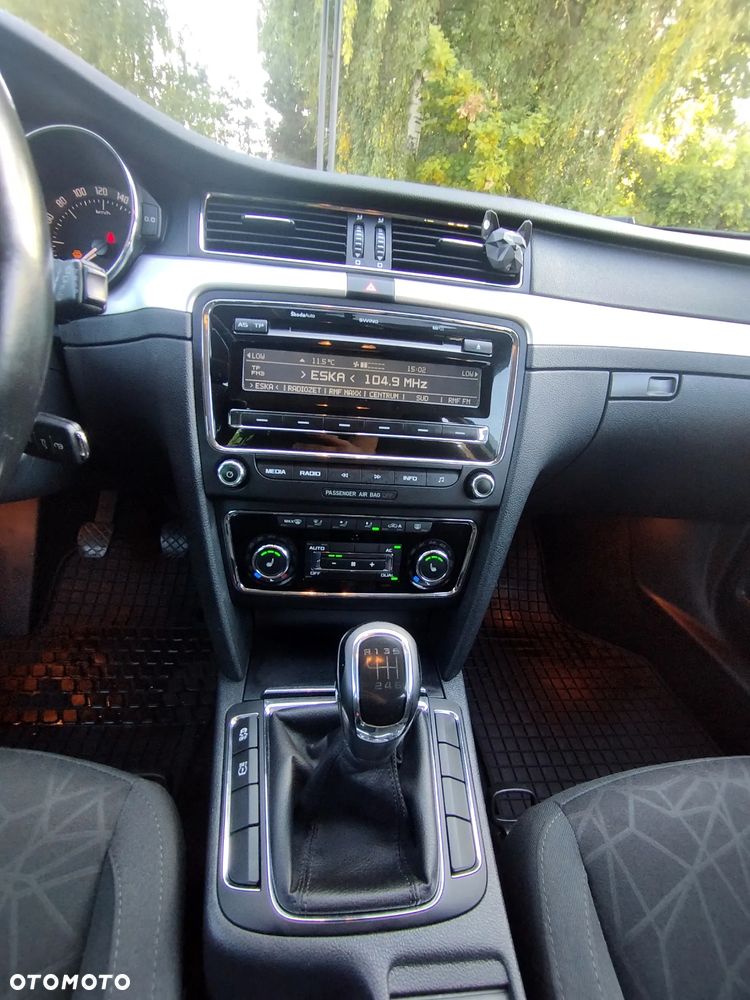 Skoda Superb 2.0 TDI Family - 16