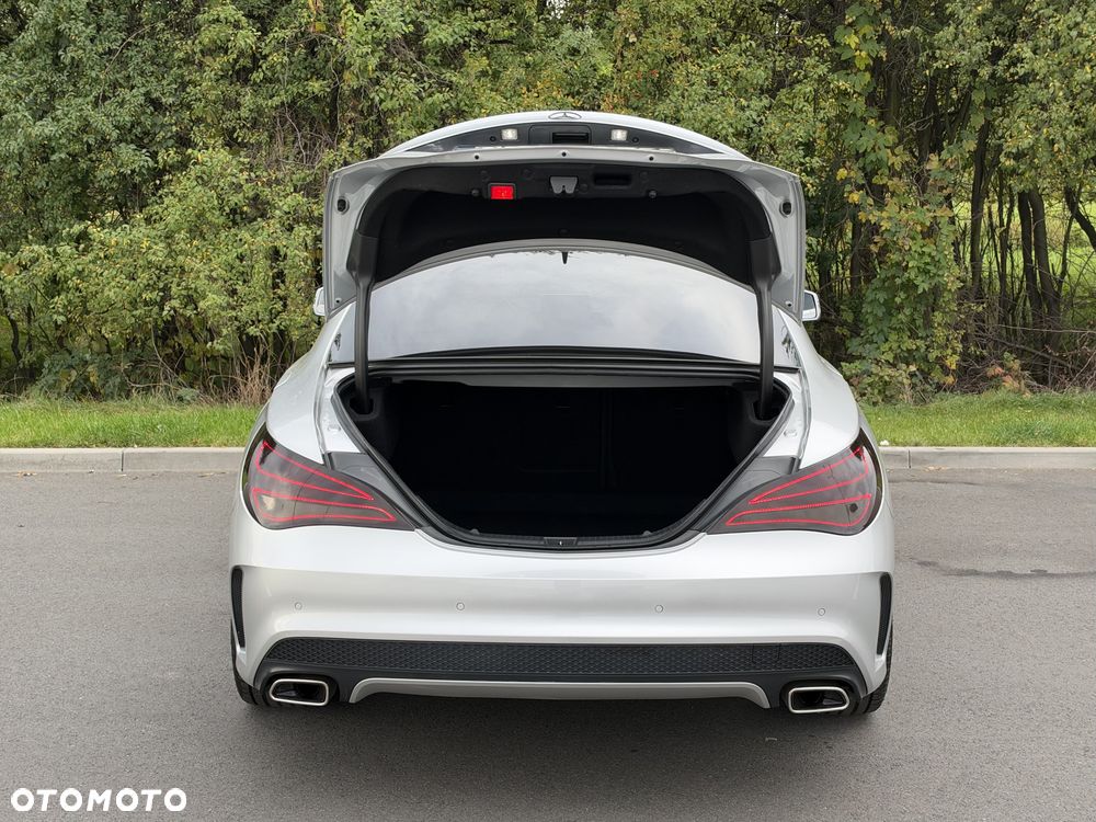 Mercedes-Benz CLA - 30