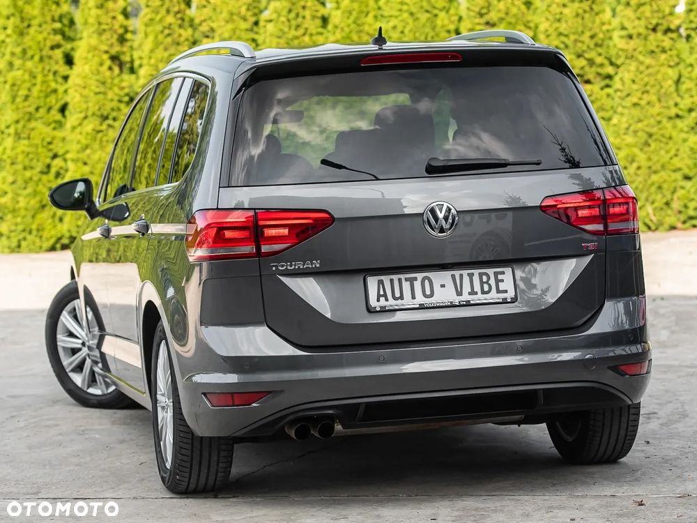 Volkswagen Touran 1.8 TSI (BlueMotion Technology) DSG Highline - 8