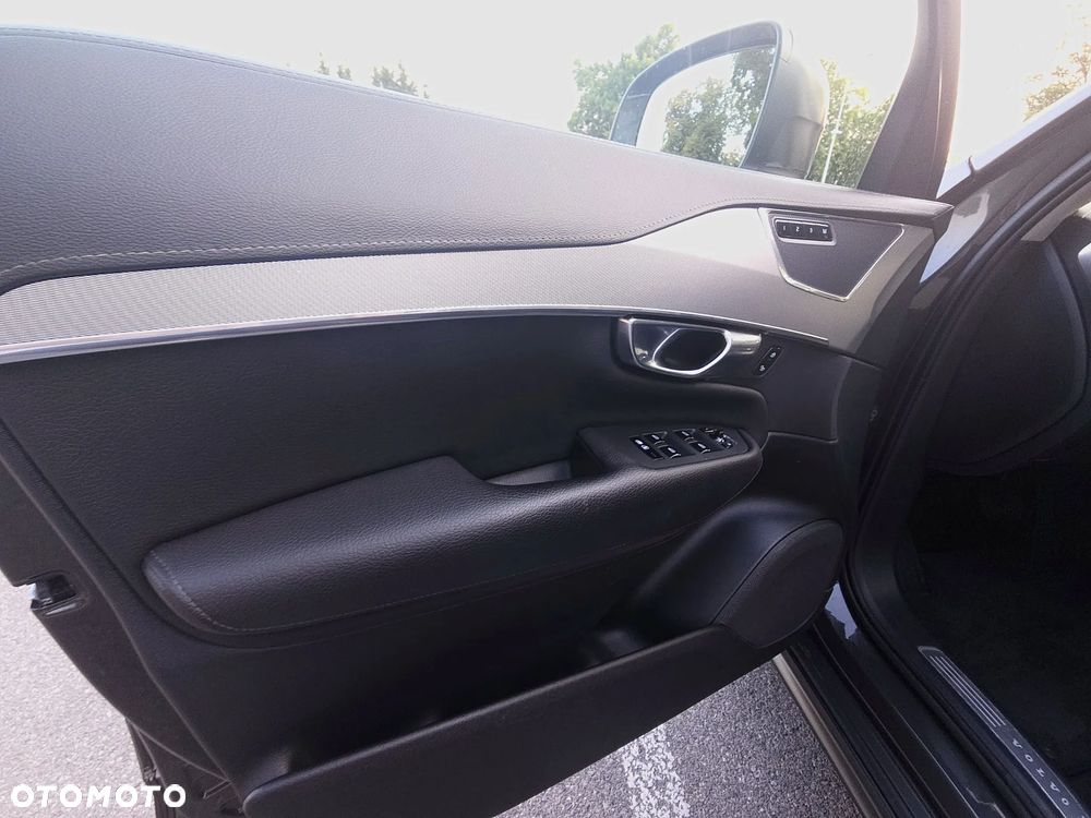 Volvo XC 90 T8 AWD Plug-In Hybrid Inscription 7os - 16