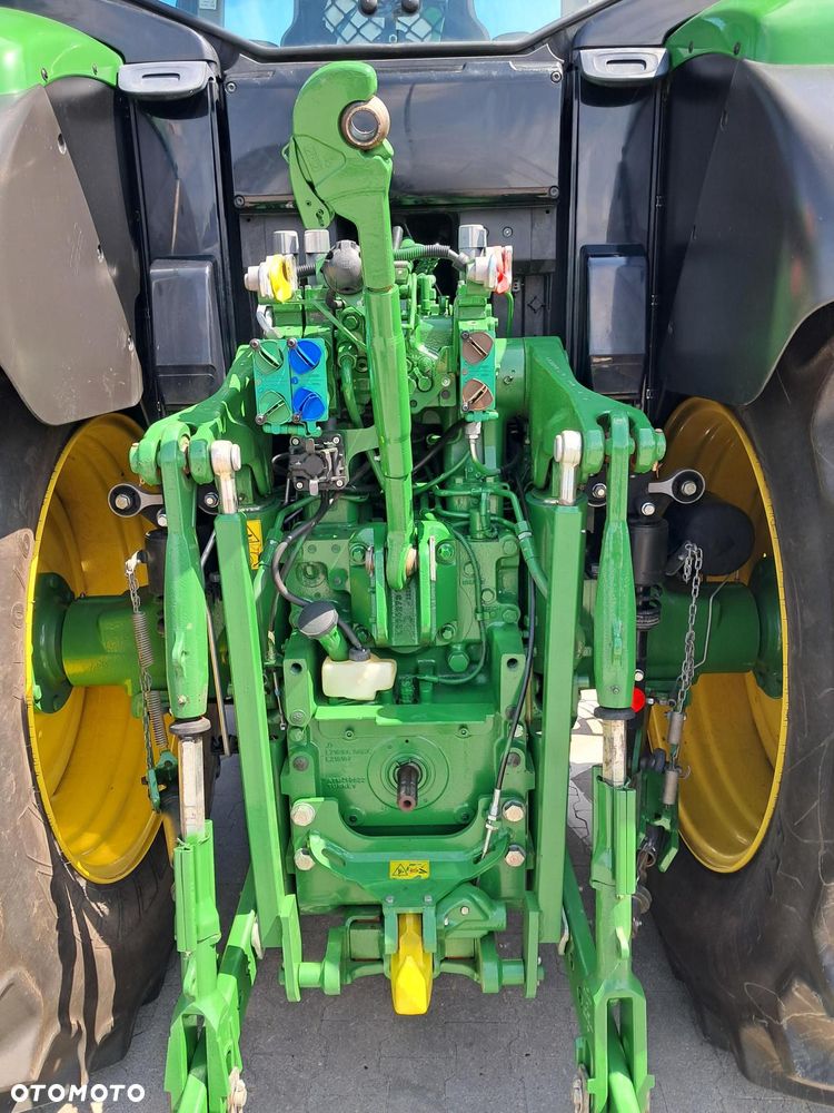 John Deere 6155M - 6