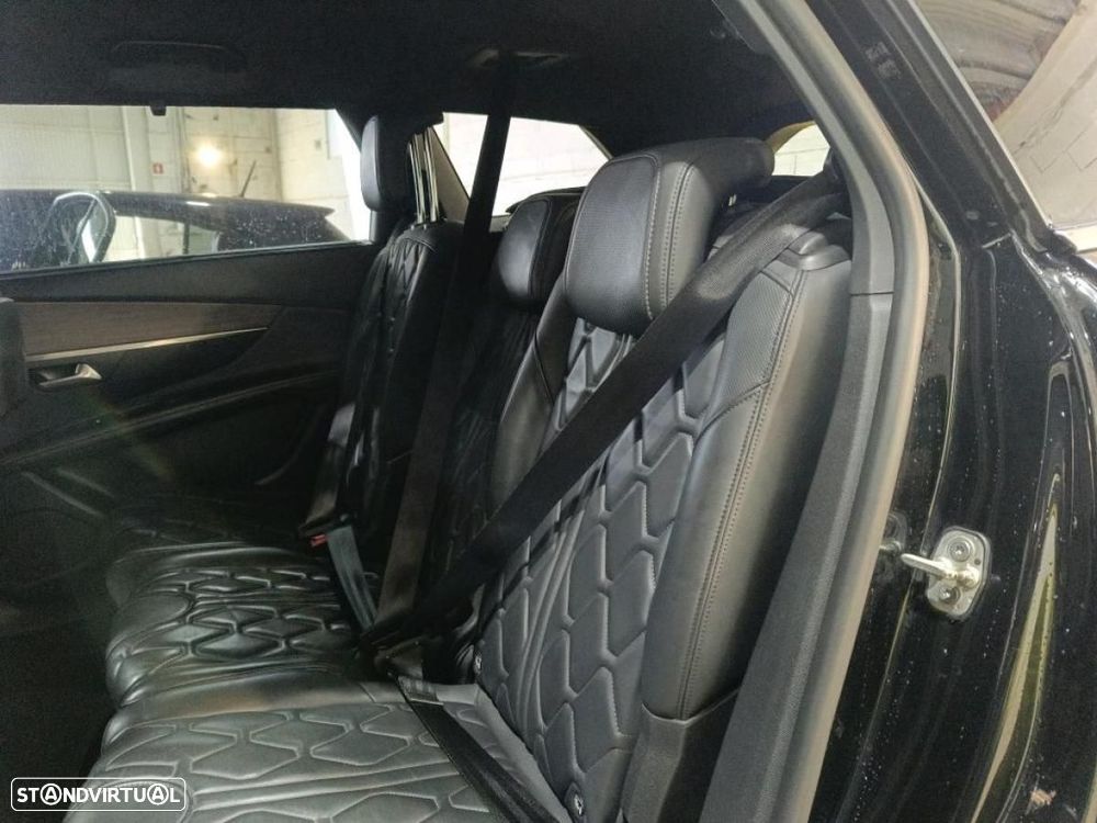 Peugeot 5008 1.5 BlueHDi GT EAT8 - 7