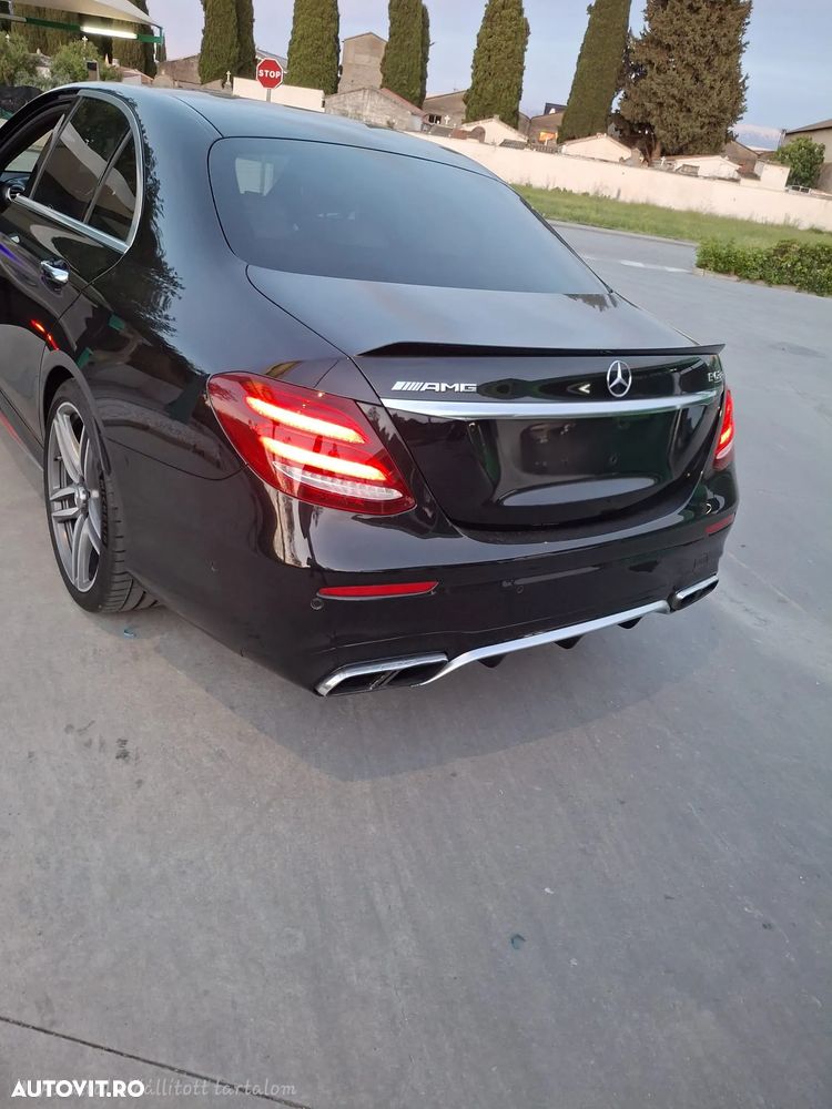Mercedes-Benz E 63 AMG S 4MATIC Aut. - 5