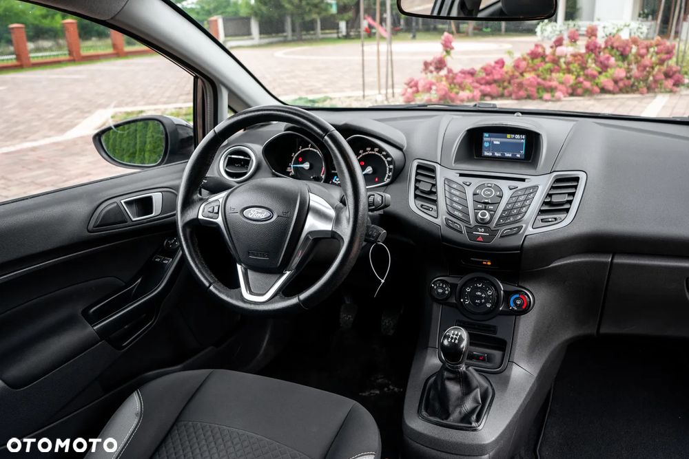 Ford Fiesta 1.0 Start-Stop SYNC Edition - 24