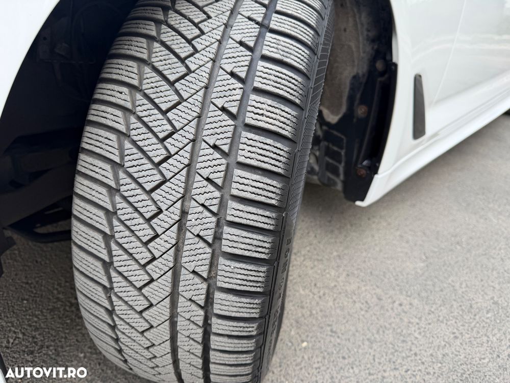 BMW Seria 5 540i xDrive Aut. - 26