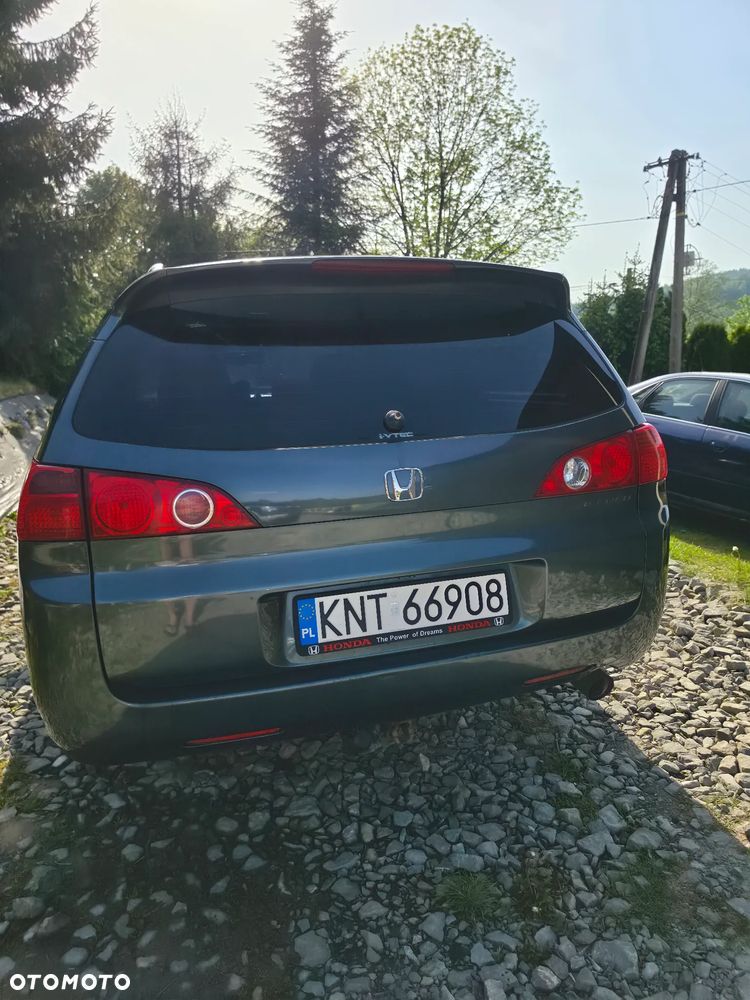 Honda Accord - 4