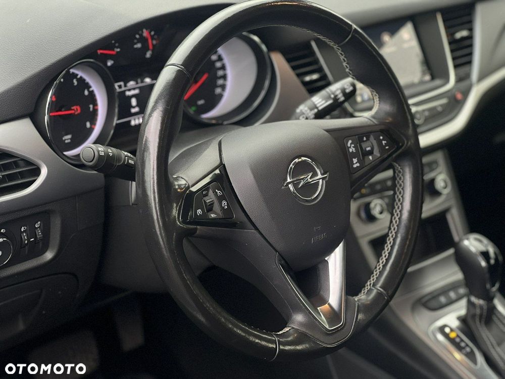 Opel Astra V 1.4 T Edition S&S - 8