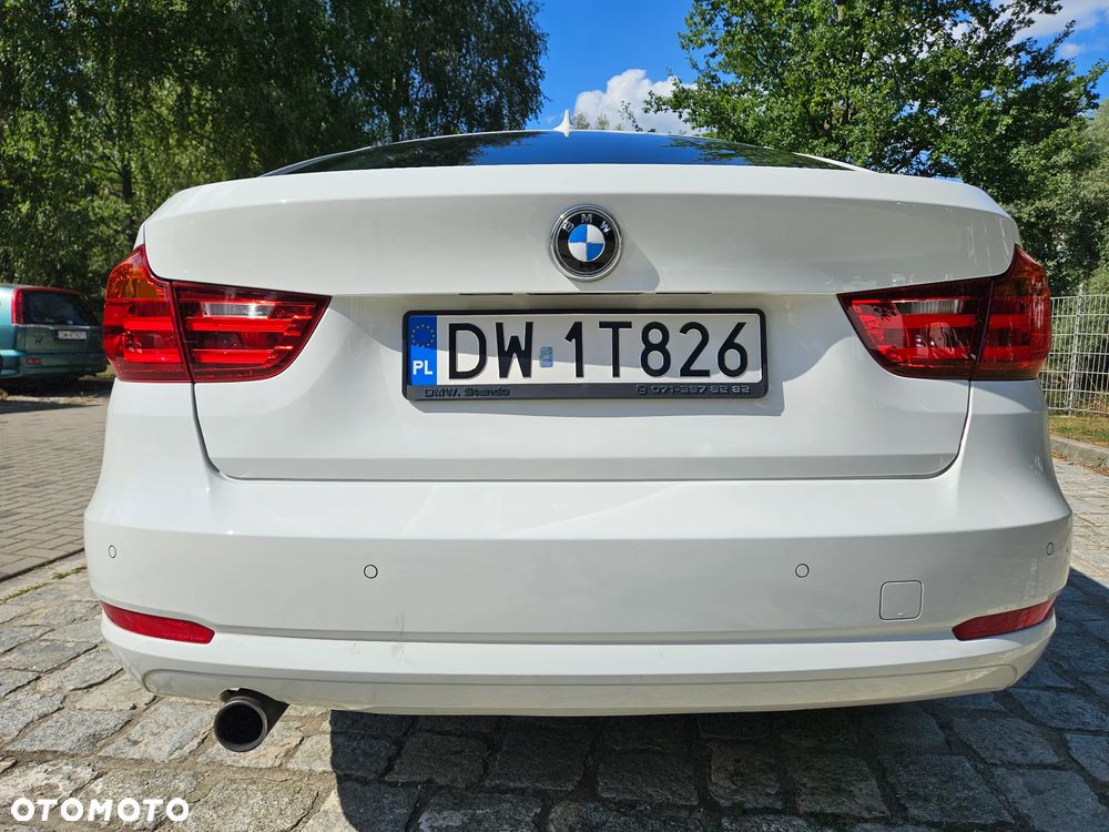BMW 3GT 320i - 5