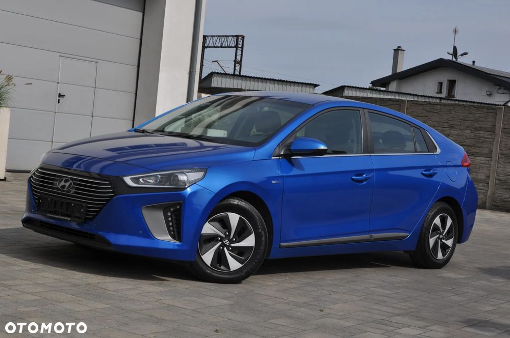 Hyundai IONIQ hybrid Business - 6