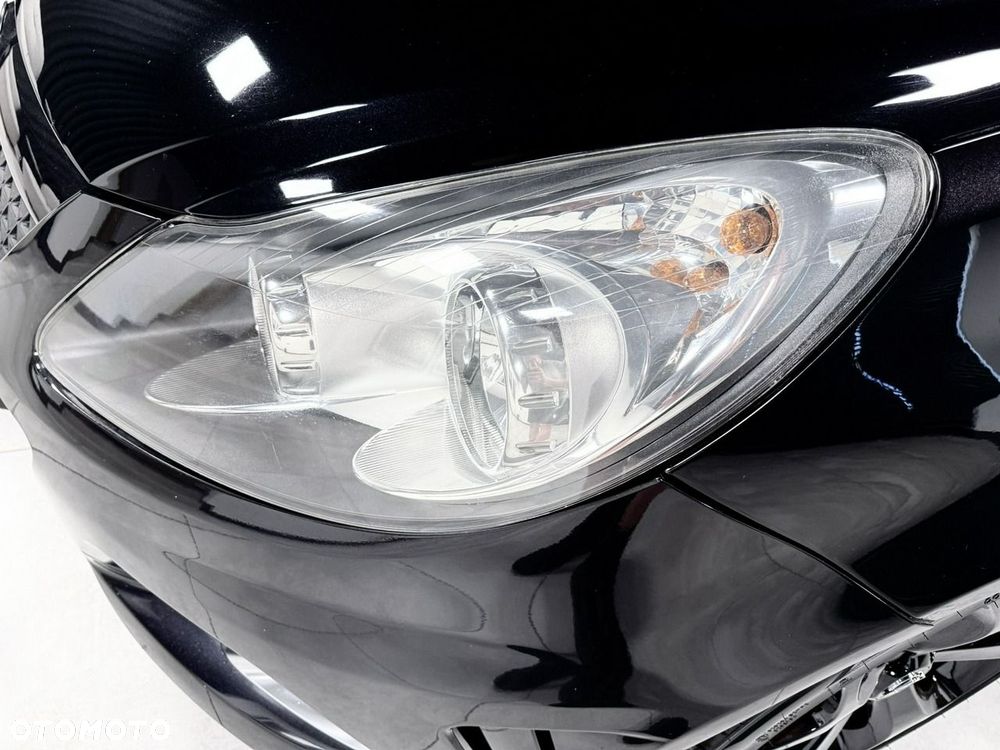 Opel Corsa 1.6 Turbo OPC - 11