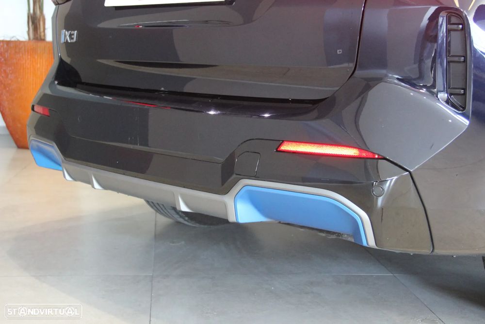 BMW iX3 M Sport Inspiring - 8