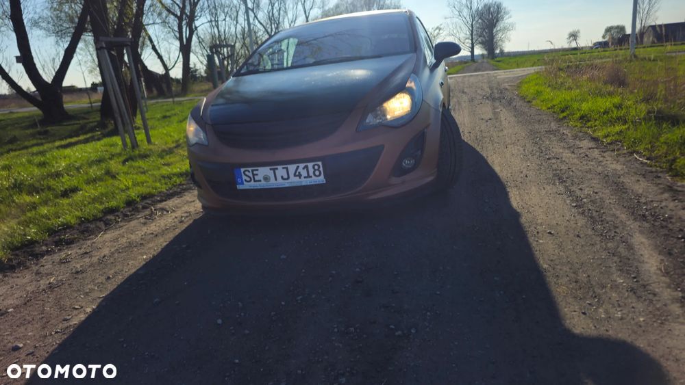 Opel Corsa - 12