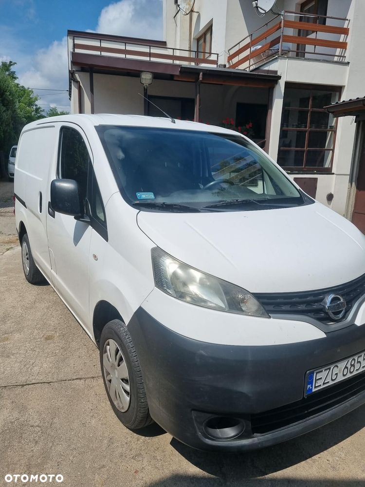 Nissan NV200 - 1