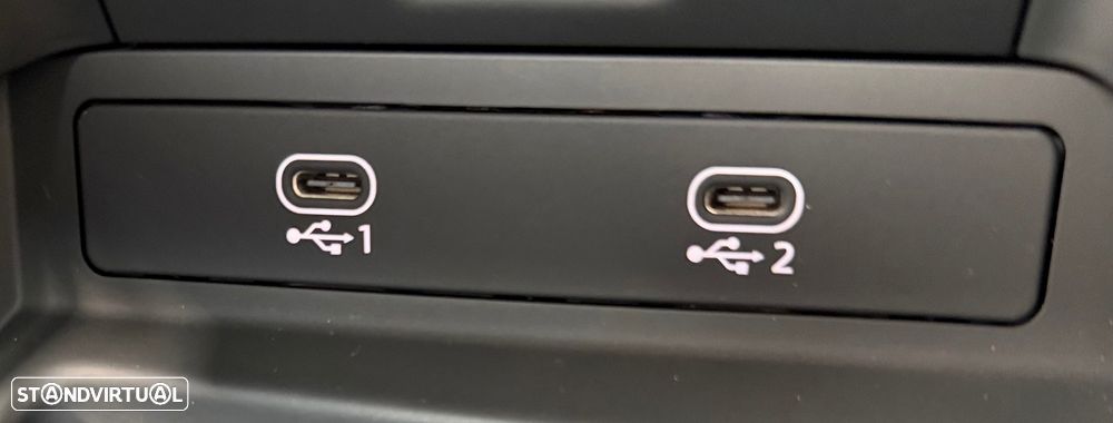 Audi e-tron S quattro - 46