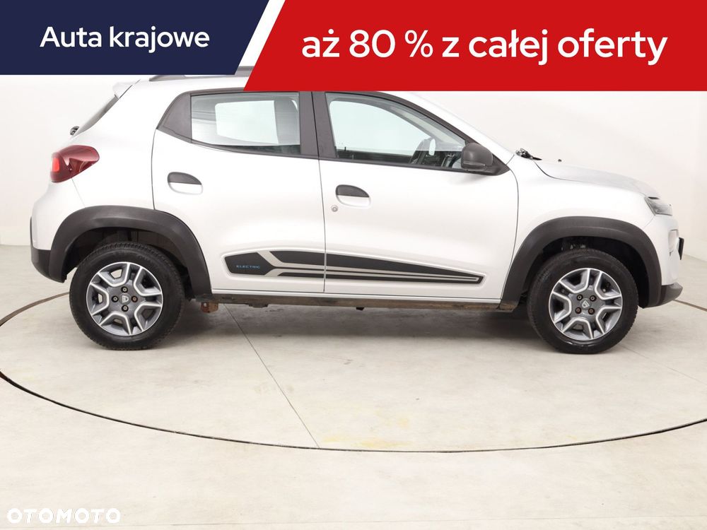 Dacia Spring - 8