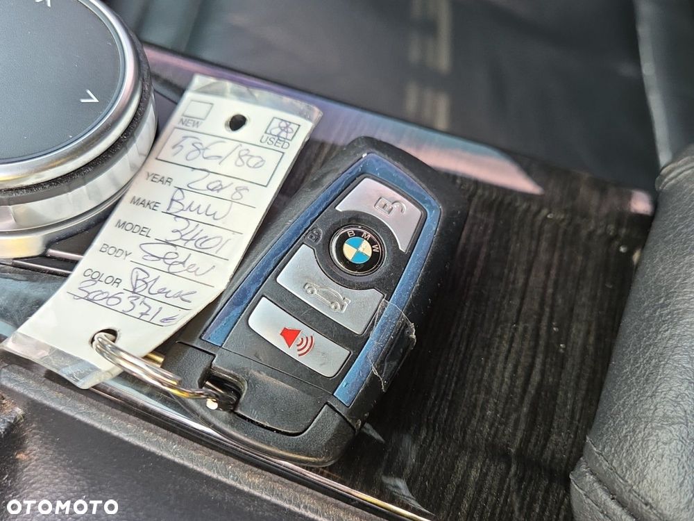 BMW Seria 3 340i xDrive M Sport - 13