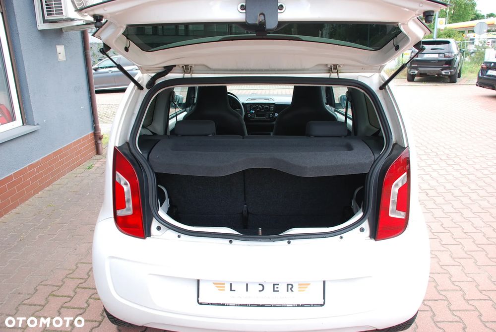 Volkswagen up! white - 14