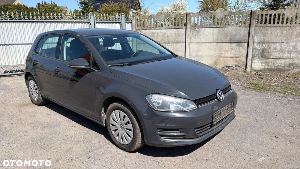 Volkswagen Golf 1.2 TSI BMT Trendline Perfectline - 4