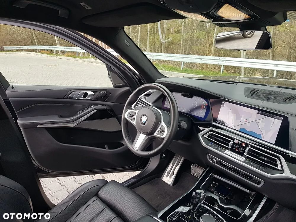 BMW X7 - 32