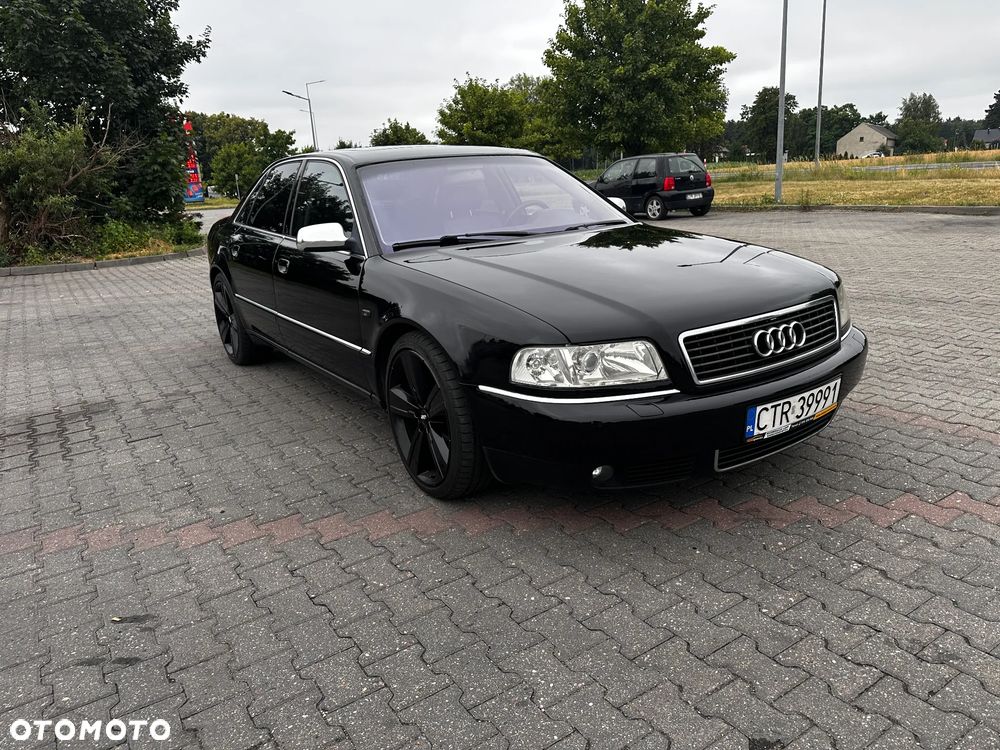 Audi A8 - 12