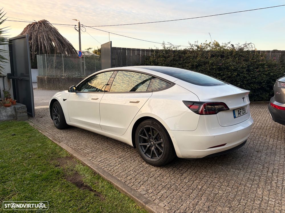 Tesla Model 3 Standard Range Plus RWD - 13
