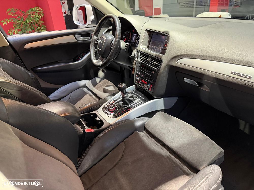 Audi Q5 2.0 TDI quattro - 12