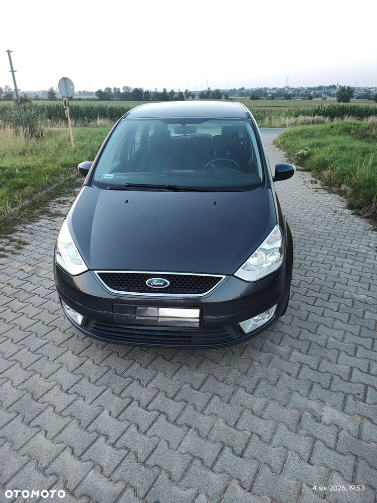 Ford Galaxy 2.0 Concept - 1