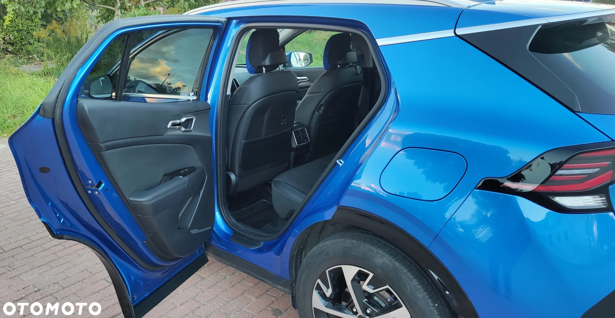 Kia Sportage 1.6 T-GDI HEV Business Line 2WD - 11