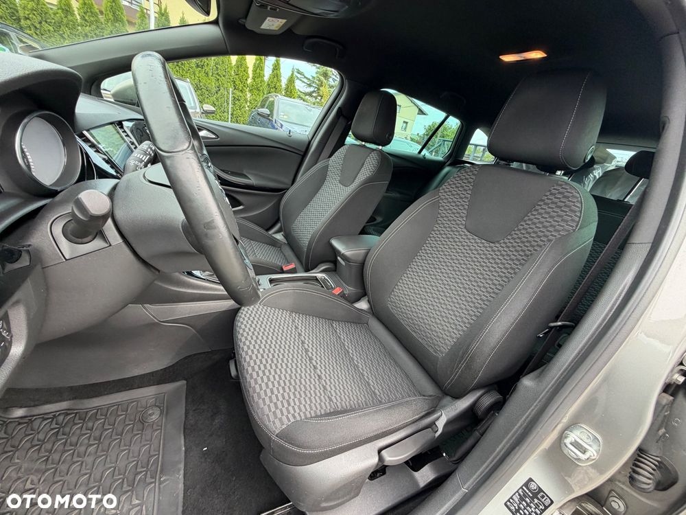 Opel Astra 1.4 Turbo Start/Stop Dynamic - 35