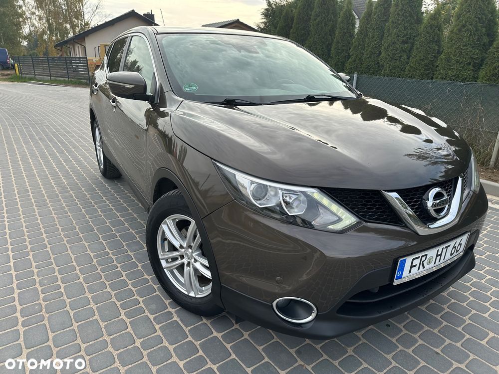 Nissan Qashqai 1.6 dCi 4 x 4 DPF acenta - 1