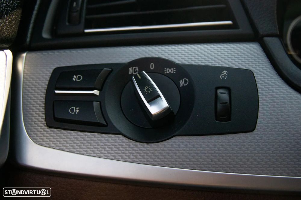 BMW 525 d Pack M Auto - 14