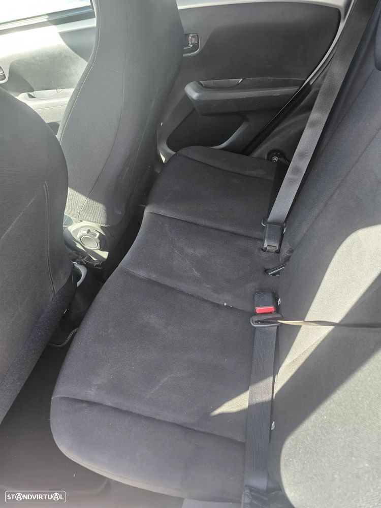 Peugeot 108 1.0 VTi Active - 12