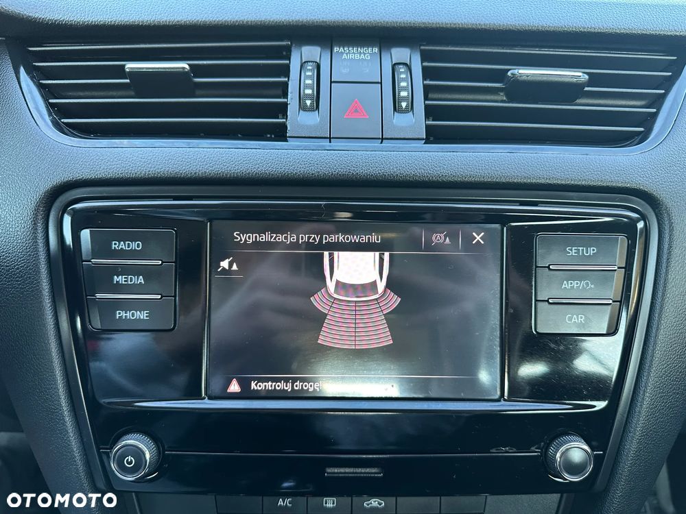 Skoda Octavia 1.6 TDI Active - 25