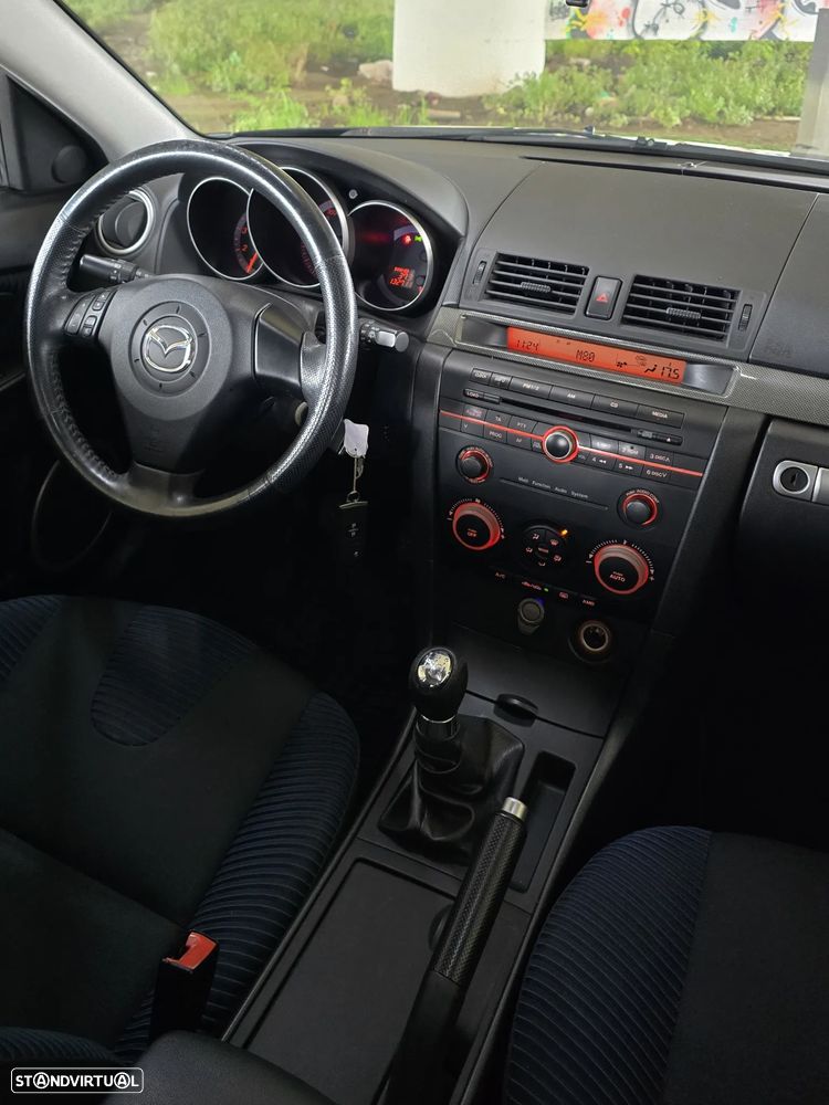 Mazda 3 Hatchback MZR 1.6 CD Sport - 5