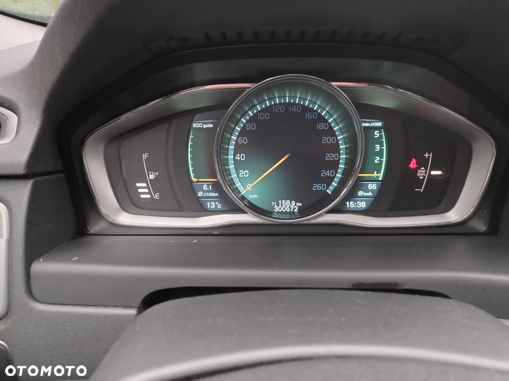 Volvo V70 D4 Summum - 22