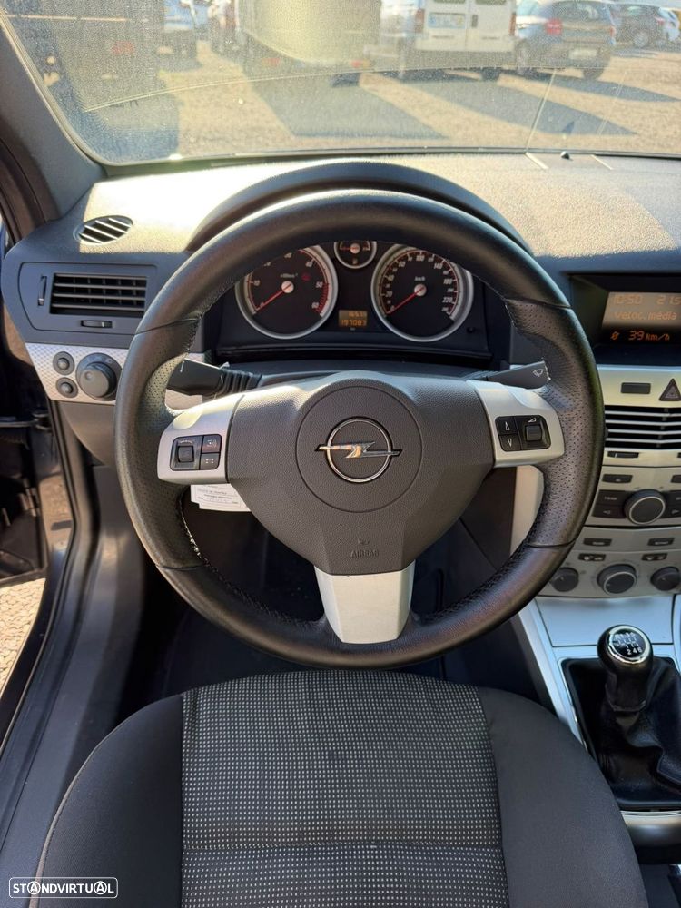 Opel Astra GTC 1.3 CDTi - 13