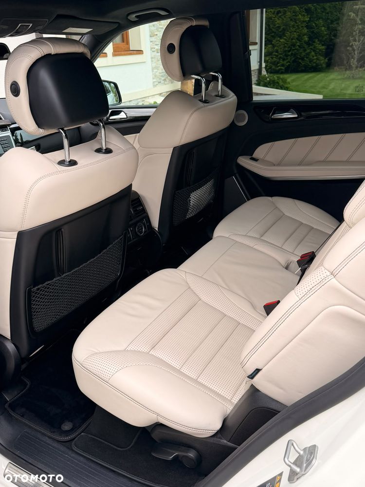 Mercedes-Benz GL 63 AMG - 10