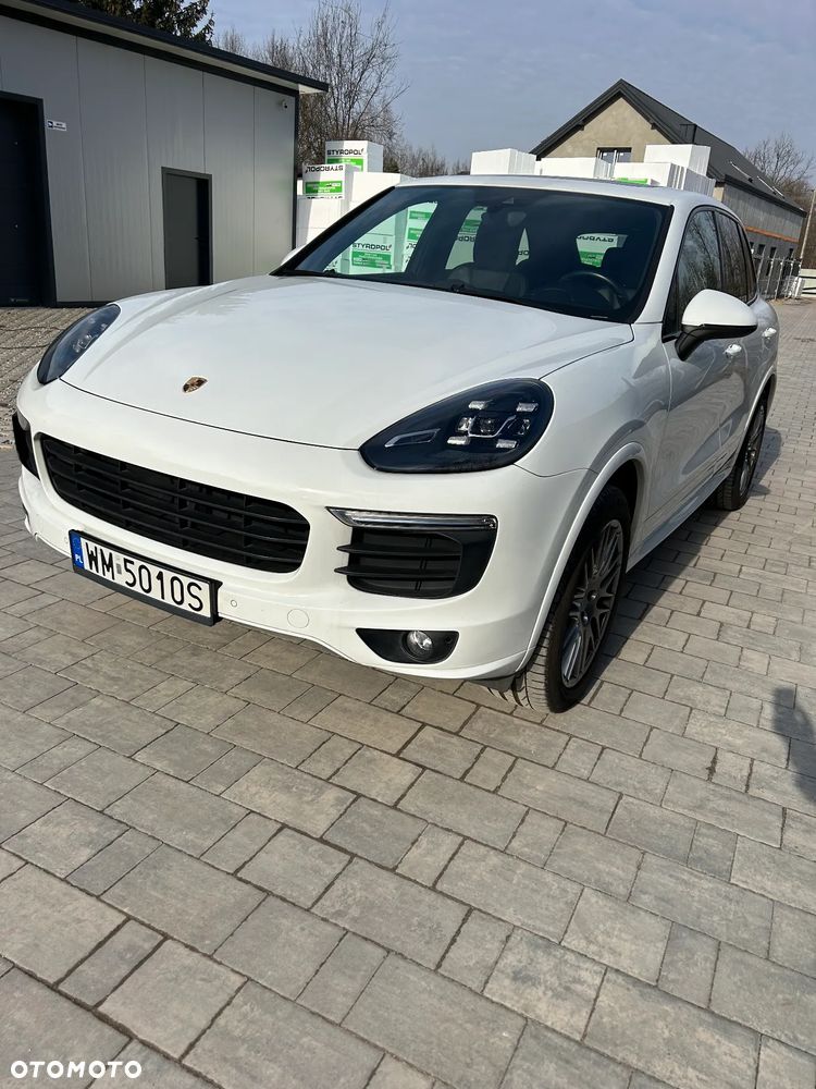 Porsche Cayenne Platinum Edition - 3