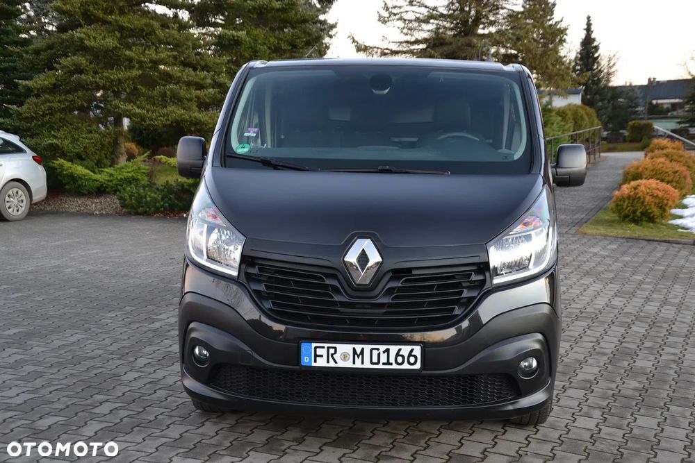 Renault Trafic - 2