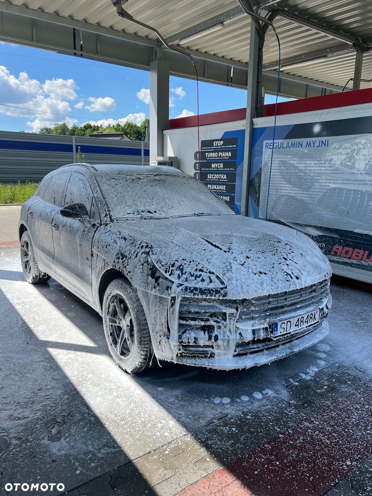 Porsche Macan Standard - 8